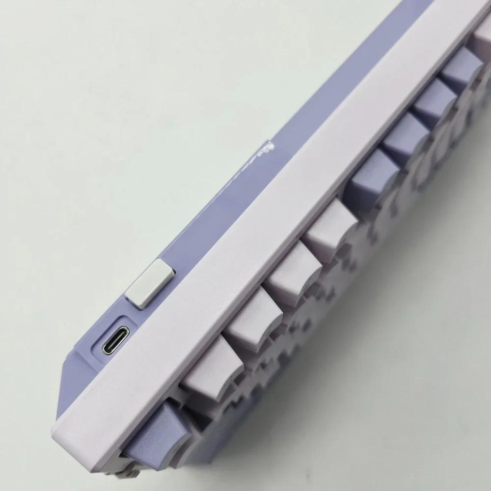 MageGee SKY81 75% Wireless Mechanical Keyboard Hot Swappable RGB Violet Switch